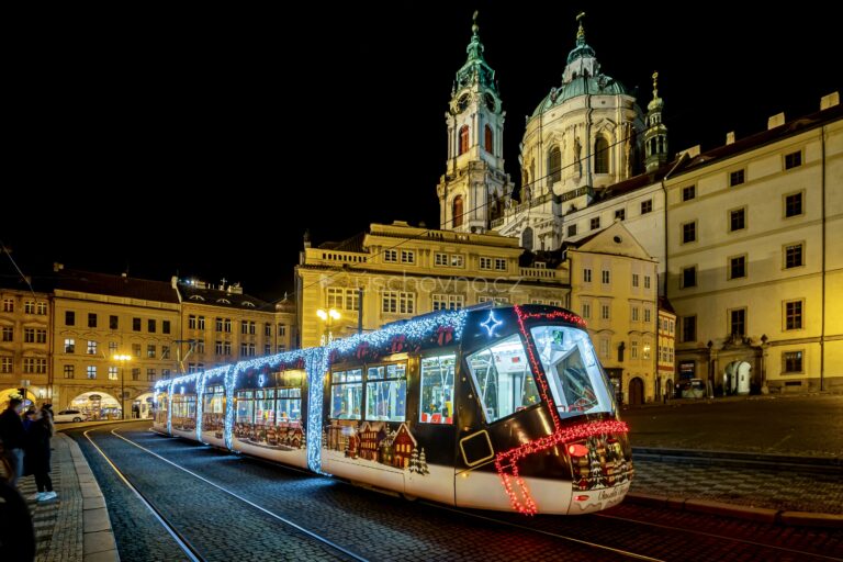 Světlo a tradice, které rozzáří nejen české Vánoce